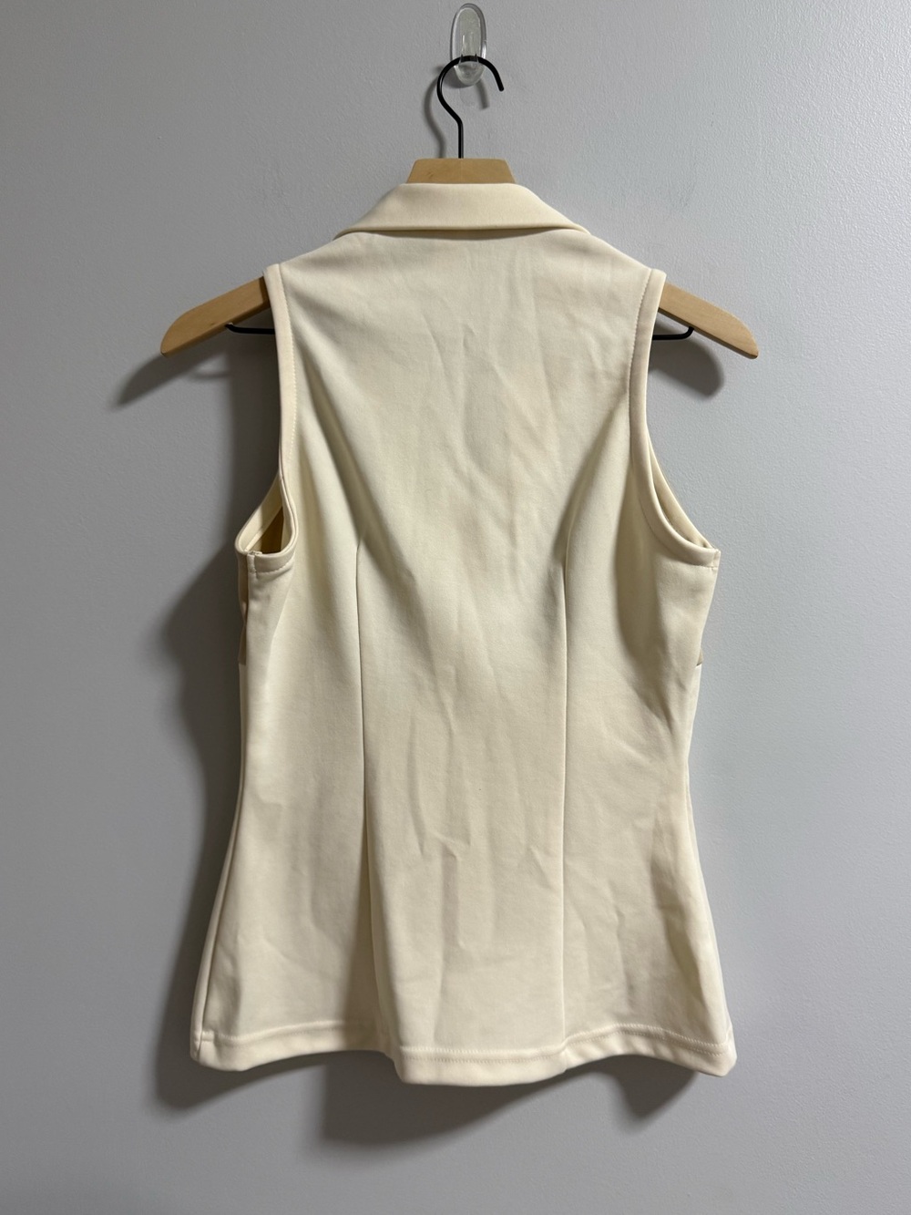 Vintage RAW Sleeveless Two-Tone Embroidered Button Front Top - Beige & Ivory - Picture 7 of 7